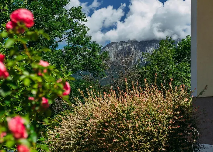 Vesna S Apartment Oblarn